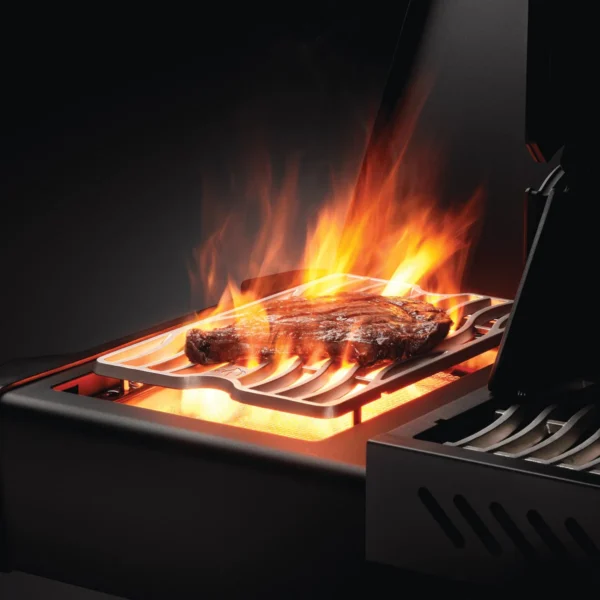Napoleon Phantom Prestige 500 Gas Grill - Image 6